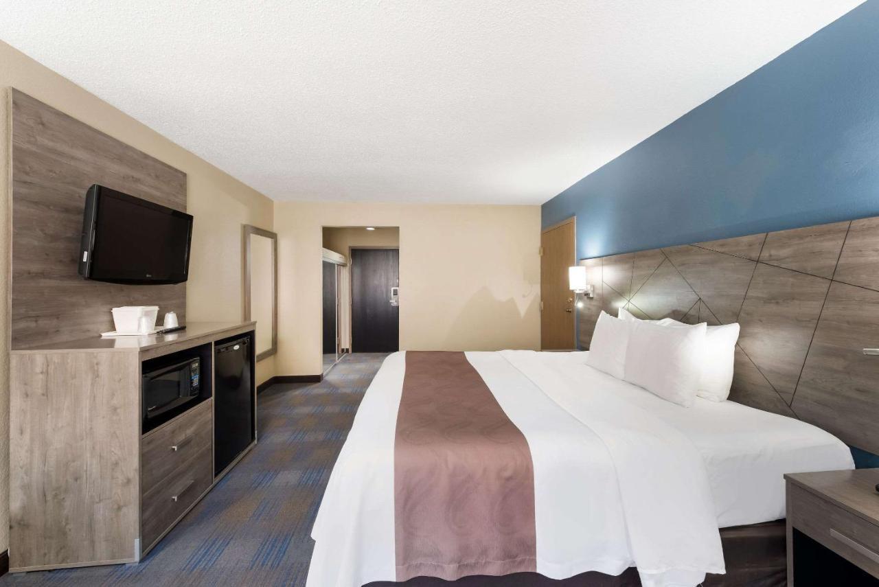 Quality Inn Upper Sandusky Ngoại thất bức ảnh