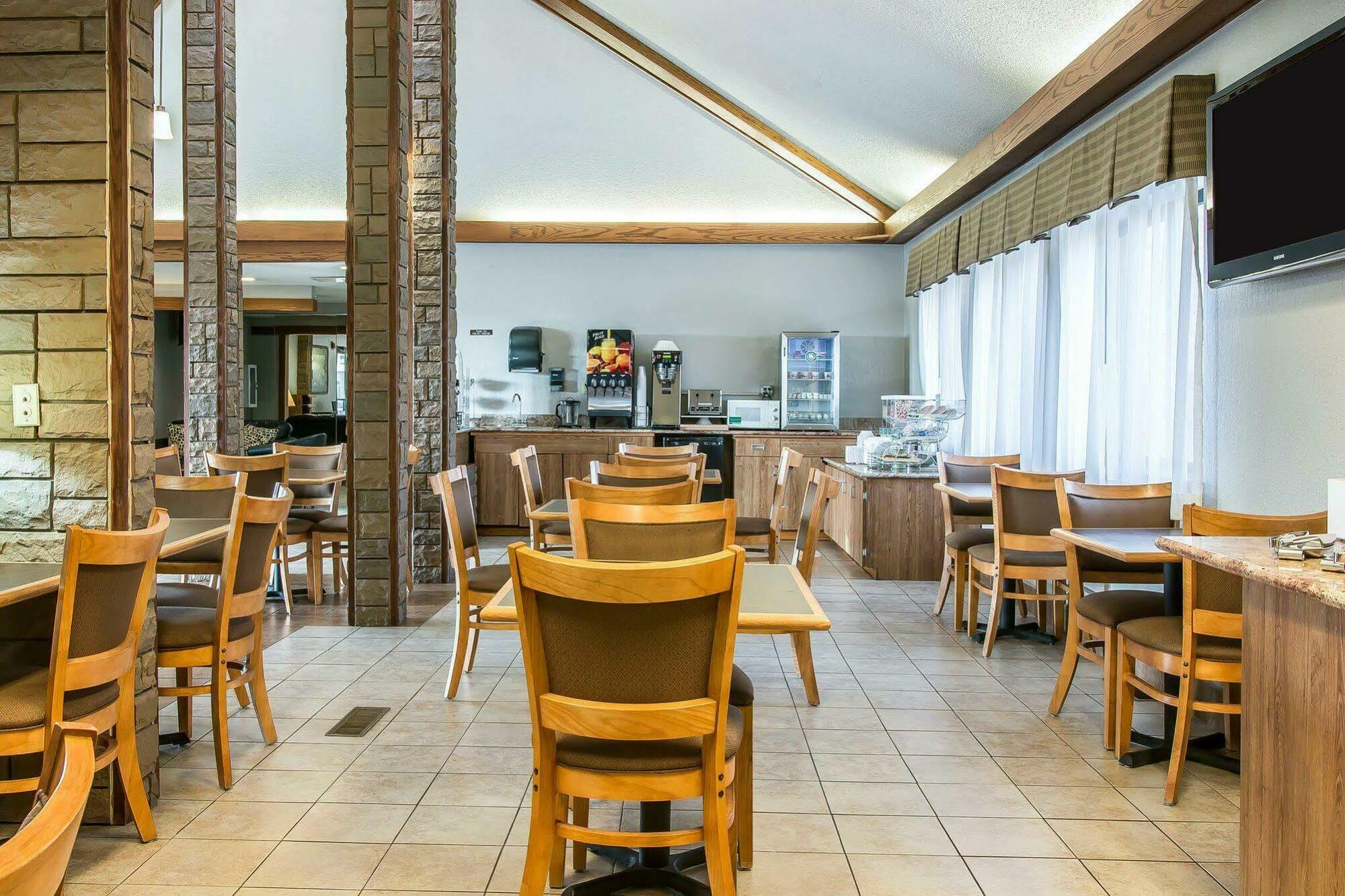 Quality Inn Upper Sandusky Ngoại thất bức ảnh